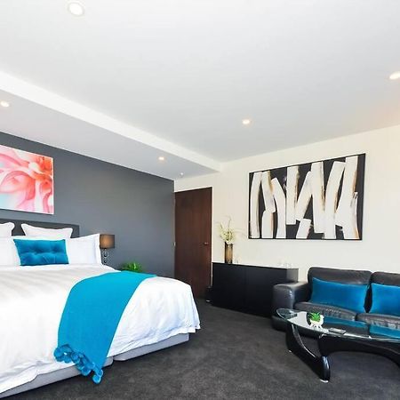 Lovely Apartment- Amazing Lake & Mountain Views Квінстаун Екстер'єр фото